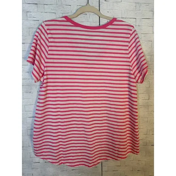 Torrid Women’s T-shirt V-neck pink & white soft normcore basic plus size - Picture 2 of 6